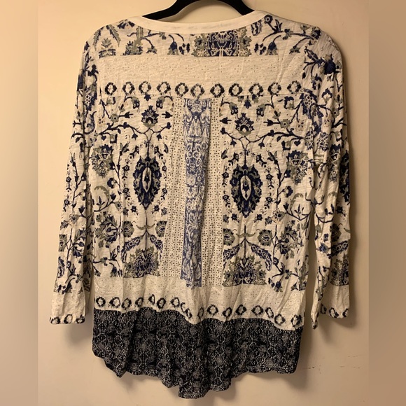 Lucky Brand boho flowy top with buttons sz M - Picture 2 of 3